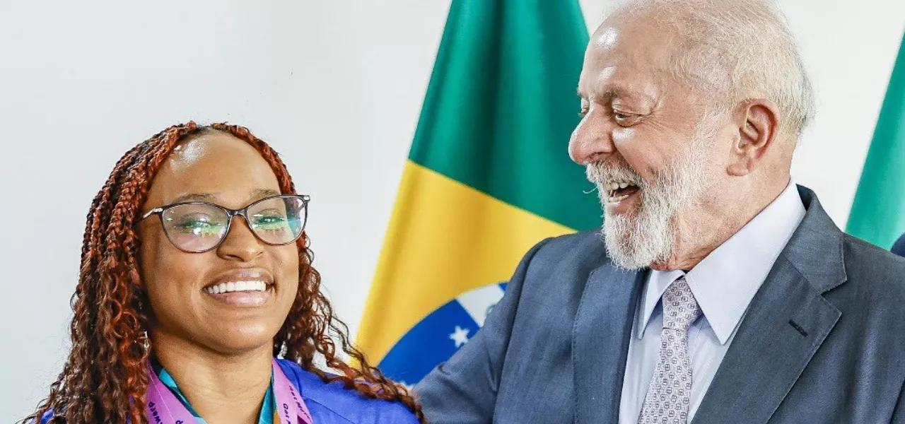 Rebeca Andrade e Lula