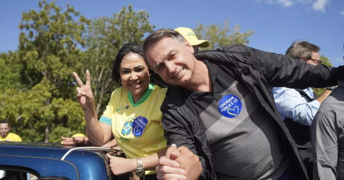 Pré-candidata a prefeita de Palmas, deputada Janad Valcari, com Jair Bolsonaro