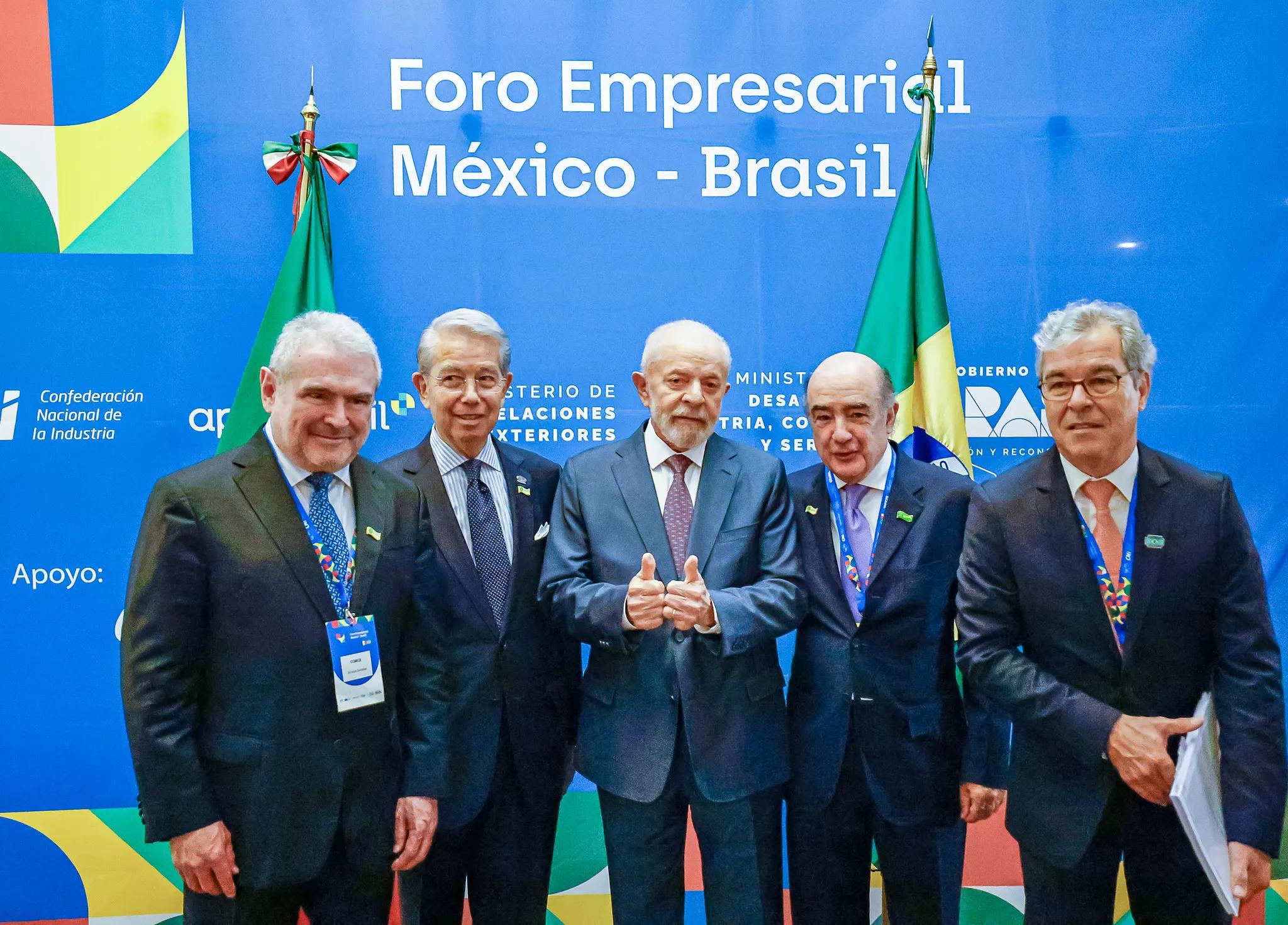 Presidente da República, Luiz Inácio Lula da Silva, durante a abertura do Seminário Empresarial México-Brasil. Cidade do México - México.