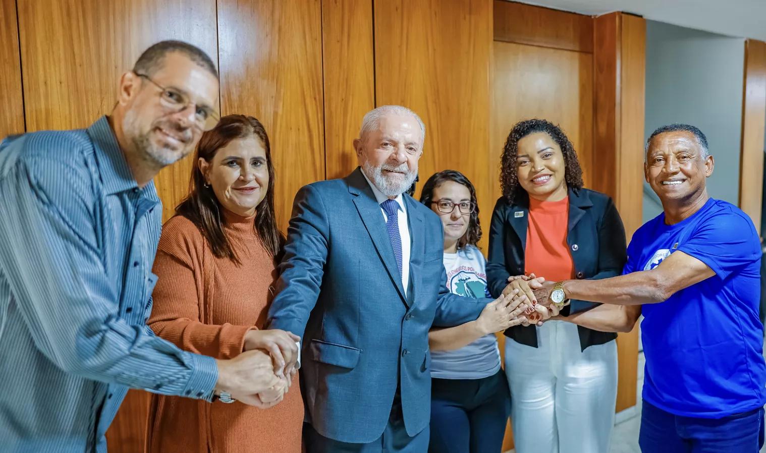 Cerimônia de assinatura do novo acordo de Mariana, 25 de outubro de 2024